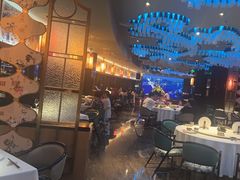 -悦江(梅奔中心店)