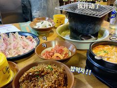 -喝丢一只鞋·东北烤肉·烧烤·铜火锅(江宁店)