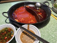 -憨铁匠老火锅(龙岗万科里店)