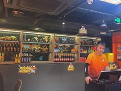 -鸣记脆皮烤鱼·海鲜烤鱼(三八广场店)