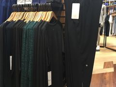 -lululemon athletica(希慎广场店)