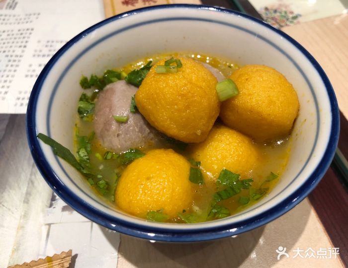 香港九叔牛杂(第一百货店)牛肉丸拼鱼蛋图片 - 第8张