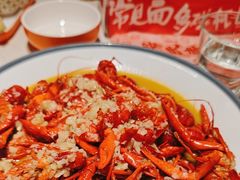 -杨氏青龙虾·吃蟹季(金盛路总店)