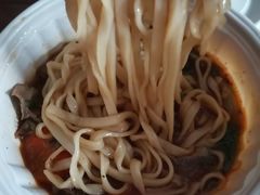 金牌红烧牛肉面-康师傅私房牛肉面(北京南站店)