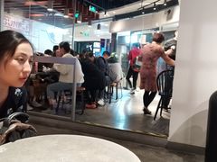 大堂-喜茶(上海正大广场店)