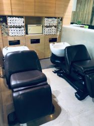 -CARR SALON