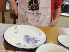 -鲁小三·大骨自助(金山总店)