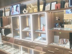 -一代眼镜·蔡司配镜(浦东大拇指广场店)