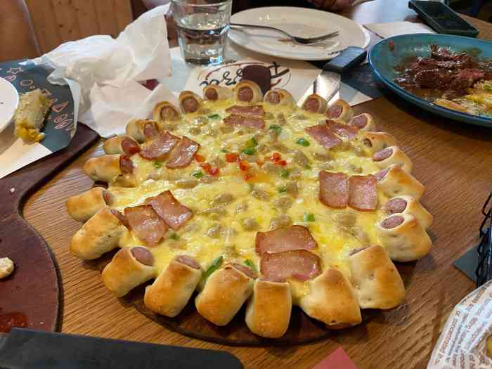 宾果餐厅(和平店)-"奔着小岛排名第一的西餐去的,环境中档偏上.