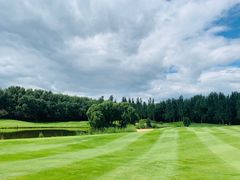 -万柳高尔夫俱乐部