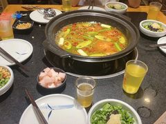 -小饕荟雅安贡椒鱼鲜馆(广福桥店)