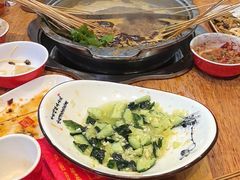 -袁记串串香(泉水轻轨站店)