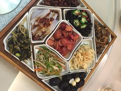 九珍盒-五观堂素食(新华路店)