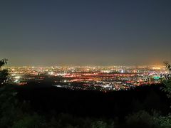-鬼笑石后山停车场