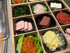 -海底捞火锅(中南盐城大有境夜宵主题店)