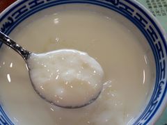 -赵记传承特色牛奶甜品(泉城广场店)