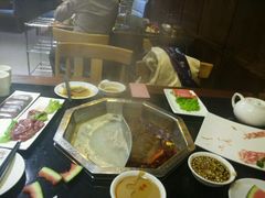 -重庆德庄火锅(体育中心店)
