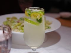 -俄士厨房(环球港店)
