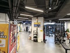-超鹿运动(达信大厦店)
