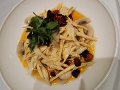 腐竹炝蘑菇-新吉士·上海菜(浦东LCM置汇旭辉店)