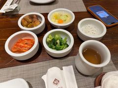 -萨拉伯尔(燕莎友谊商城店)