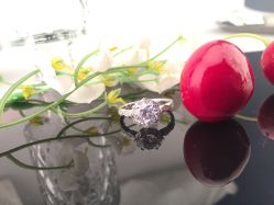 -威德钻石-克拉钻大本营(南京东路店)