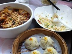 蟹黄包-翡翠拉面小笼包(机场DFS店)