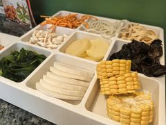 -一席地·本地鸡窝·杭帮鸡火锅(萧山银隆百货店)