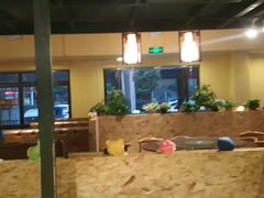 -霄汉牛三鲜湖北砂锅菜(万松园2店)