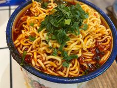 -热火朝天鲜切牛肉火锅(南强街巷店)