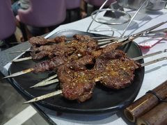 -卜奎烤右