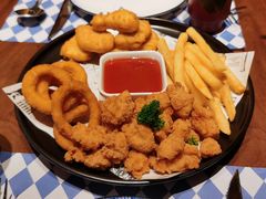 炸物拼盆-Ambra Haus琥珀屋精酿餐厅(宝山店)