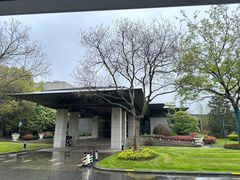 -上海怡沁园度假酒店