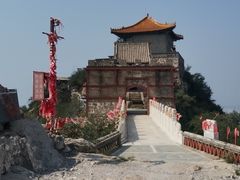 -鸡鸣山旅游风景区