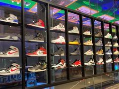 -Air Jordan(世贸天阶店)