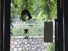-彳亍咖啡·这里(水湾路店)