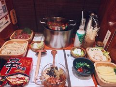 -独食火锅·半米屋台(直营总店)