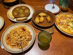 -萨莉亚意式餐厅(江桥万达广场店)