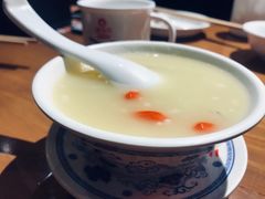 -炉小二铜锅牛蛙•川湘菜(三里屯店)