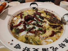 -江渔儿酸菜鱼(曜一城店)