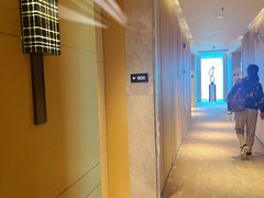 -上海宝华万豪酒店