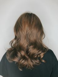 -意廊 Hair Salon