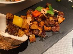 椰果杏鲍菇牛肉粒-闻见中国海南菜(K11店)