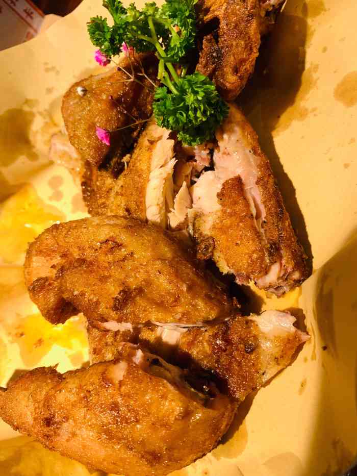 前海沿61老青岛家常菜香港中路佳世客店