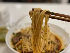 -李与白包子铺(桐梓林店)