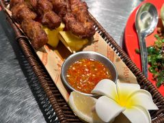 -小小集渔·泰式大排档(太古里香槟店)