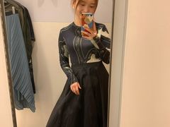 -COS(月星环球港店)