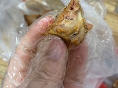 -绝味鸭脖(鹤沙航城地铁站店)