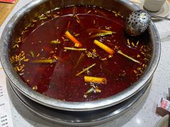 -肖肖酸萝卜鱼火锅(总店)