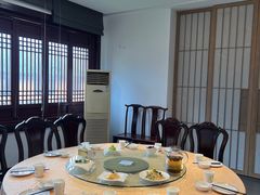 -重元寺香积厨素斋馆